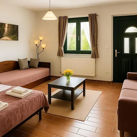 Apartment Stone House - Bike Friendly *